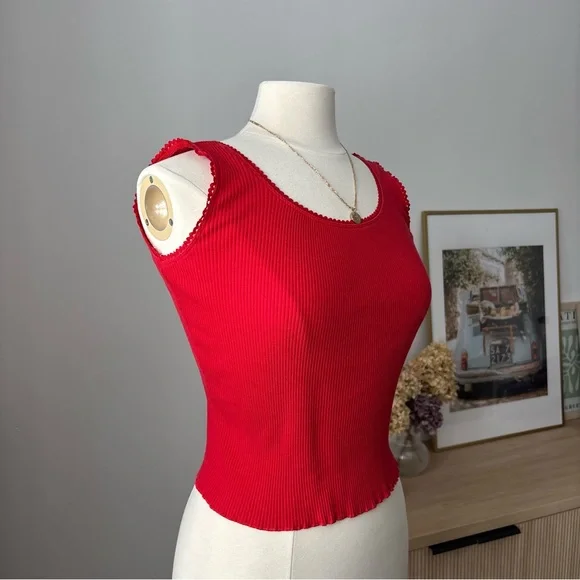 Liz Claiborne Red Ribbed Tank Top - Picture 2 of 5
